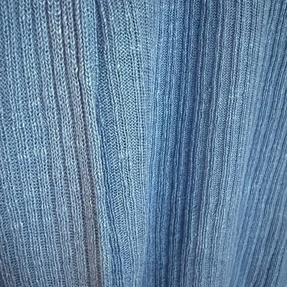 NWT! Blue Linen Blend Sweater // Banana Republic Women's Size L - Picture 3 of 6